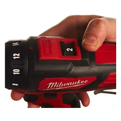 Milwaukee M12 Tornavida Matkabı BDD-152C