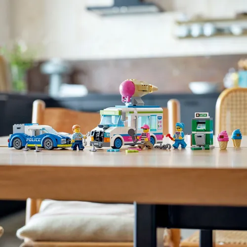 LEGO 60314 City Policyjny pościg za furgonetką z lodami