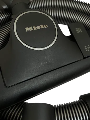 Odkurzacz Miele Guard L1 Cat & Dog 890W Turboszczotka - outlet