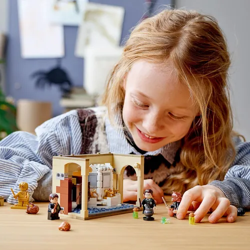 LEGO 76386 Harry Potter Hogwart: pomyłka z eliksirem wielosokowym
