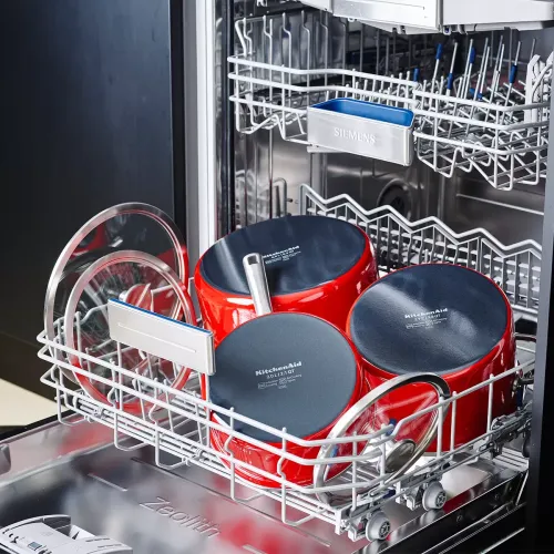 KITCHENAID Steel Core Enamel 3,7 l czerwony - garnek emaliowany z pokrywką