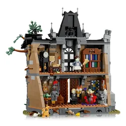 LEGO 11383 Icons Mayors Manor