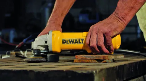 Dewalt Taşlama Makinesi DWE4237