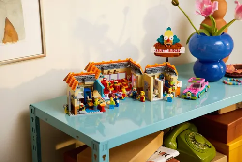 LEGO 10352 ICONS The Simpsons Krusty Burger