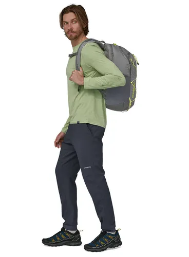 Городской рюкзак Patagonia Refugio Day Pack 30 l - Forge grey