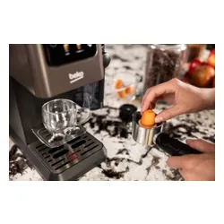 Ekspres BEKO CaffeExperto CEP5464DX z modułem do kapsułek Nespresso