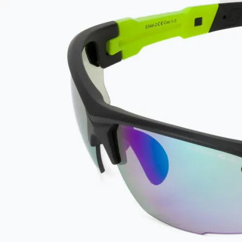 Okulary przeciwsłoneczne GOG Steno C matt black/green/ polychromatic green