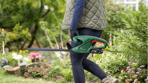 Nożyce do żywopłotu BOSCH EasyHedgeCut 18V-44-11 0600849H06