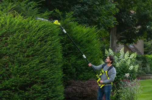 Nożyce do żywopłotu RYOBI OPT1845 450 mm 18V akumulatorowe