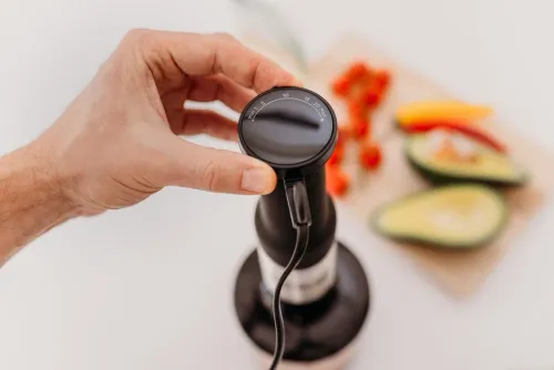 Блендер Blaupunkt HBD812, 1700 Вт, измельчитель, насадка для взбивания, насадка для пюре