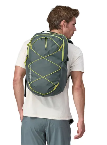 Городской рюкзак Patagonia Refugio Day Pack 30 l-nouveau green