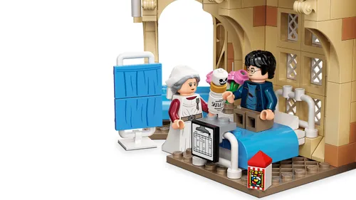 Конструктор Lego 76398 Harry Potter - Больничное крыло Хогвартса