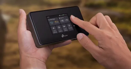 Router TP-LINK M8550 5G 2.4 / 5 / 6 GHz (TriBand), Gniazdo SIM