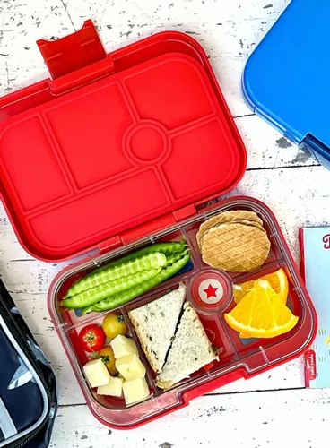 Yumbox Orijinal Okul Öğle Yemeği Kutusu-roar red / Race cars tray