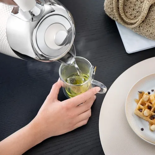 Czajnik DELONGHI KBL2001W Luminosa Kremowy