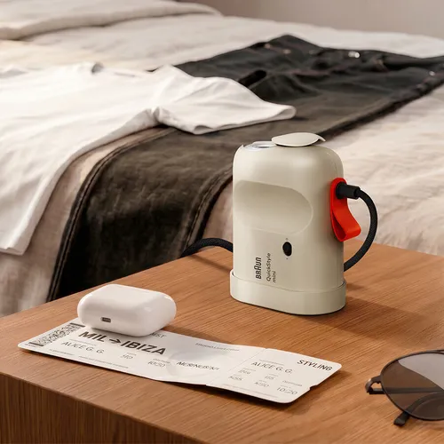 Parownica do ubrań (Steamer) BRAUN QuickStyle Mini GS1011BG