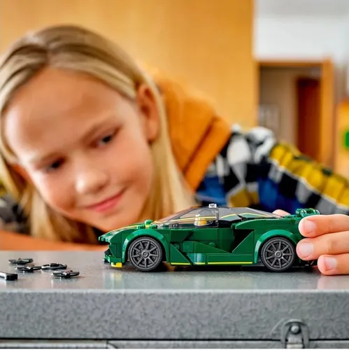 Конструктор LEGO Speed Champions 76907 Lotus Evija