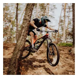 Kask rowerowy dla dorosłych full face Force Venom z odpinaną szczęką