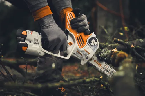 Piła łańcuchowa akumulatorowa STIHL 2x12V GTA 40 2x2.1Ah