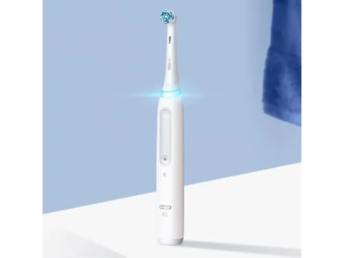 Oral-B ıO Serisi 4 Beyaz Elektrikli Diş Fırçası