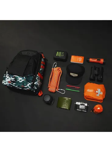 Plecak miejski Ogio Renegade DNA - titanium