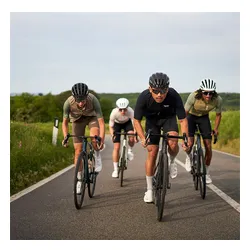 Kask rowerowy UVEX Surge aero MIPS