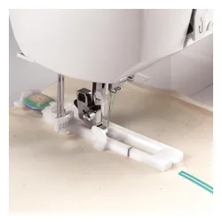 Maszyna do szycia REDSTAR S200 + Zestaw stopek do maszyny