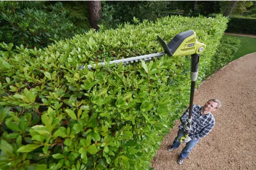 Nożyce do żywopłotu RYOBI OPT1845 450 mm 18V akumulatorowe
