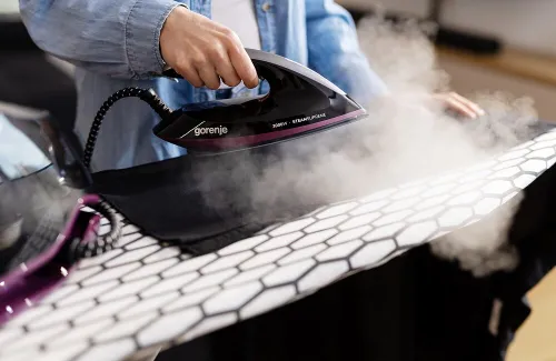 Żelazko parowe GORENJE SIK2800BKV