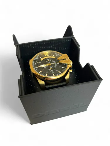Zegarek Diesel Mega Chief DZ4344 Gold/Black/Gold - outlet