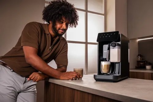 Ekspres CECOTEC Cremmaet Lungo Latte