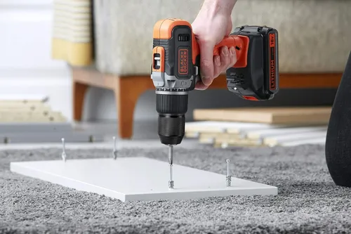 Wiertarko-wkrętarka BLACK&DECKER BCD003D2AMB + Zestaw 100 akcesoriów