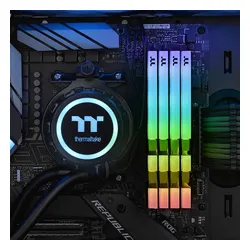 Pamięć Thermaltake Toughram RGB, DDR4, 16 GB, 3600MHz, CL18 (R009D408GX2-3600C18B)