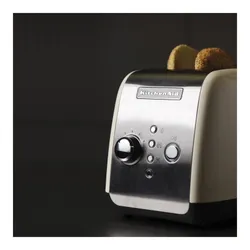 KitchenAid 5KMT221EAC kremowy
