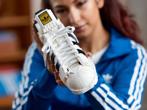 Конструктор Lego Icons 10282 But Adidas Superstar