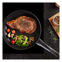 TEFAL Ultimate 32 cm czarna - patelnia tytanowa nieprzywierająca
