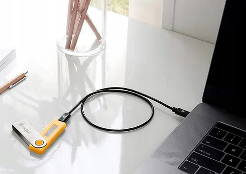 Portfel sprzętowy dla kryptowalut Ledger Nano S Saffron Yellow