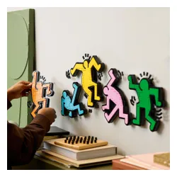 LEGO 31216 Art Keith Haring — tańczące postacie