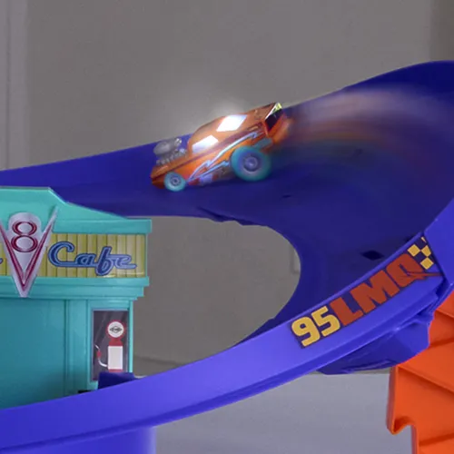 Tor MATTEL Disney Pixar Cars Auta Odjazdowe Świętowanie Zestaw JMT57