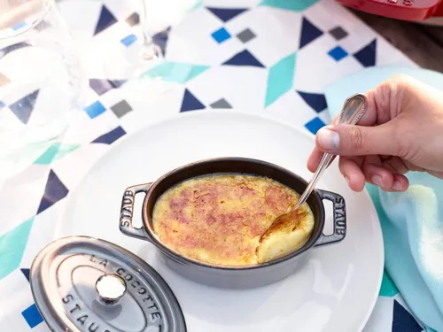 Mini garnek żeliwny owalny STAUB MINI COCOTTE 250 ML Grafitowy