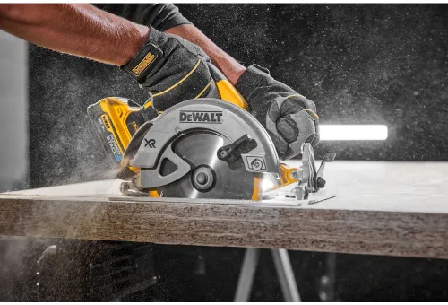 Pilarka tarczowa DEWALT DCS570H2T-QW