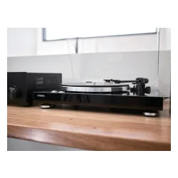 Gramofon Yamaha TT-S303 Manualny Napęd paskowy Przedwzmacniacz Czarny