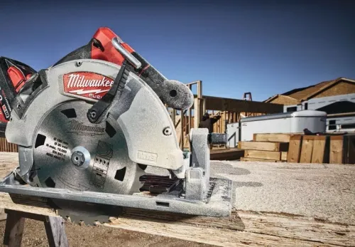 Milwaukee M18 FCS66-0 Fırçasız Dairesel Testere