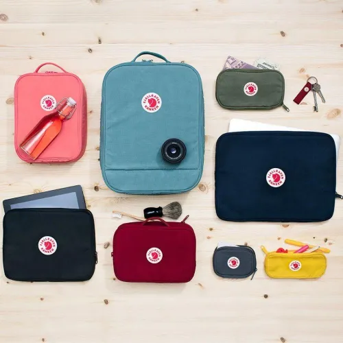 Öğle Yemeği Çantası / Lunchbox Kanken Mini Soğutucu Fjallraven-true red