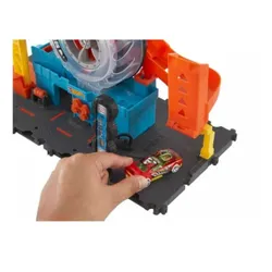 Mattel Hot Wheels City Wyścigowy warsztat opon zestaw HDP02