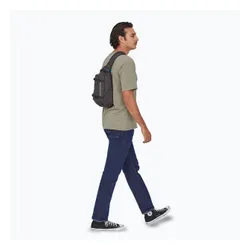 Plecak na ramię Patagonia Atom Sling 8 l black