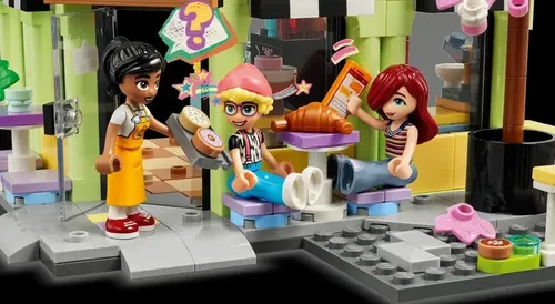 LEGO Friends 42618 кафе в Хартлейке