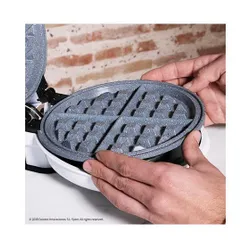 Cecotec Fun Gofrestone'un Waffle Makinesi