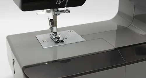 Maszyna do szycia REDSTAR R15S + Zestaw startowy