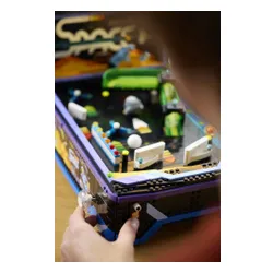 LEGO 11374 Icons Automat do gry pinball
